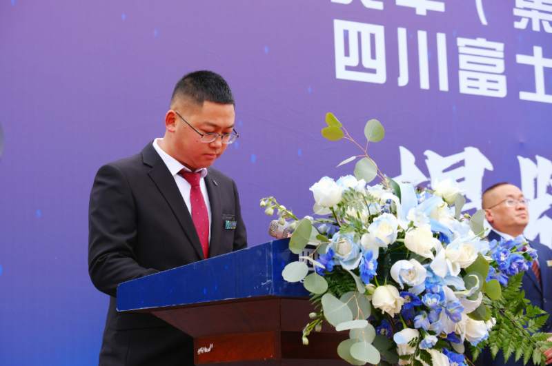 1764226978764619.jpg 6.jpg